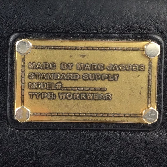 Marc By Marc Jacobs Wallet - Picture 3 of 16